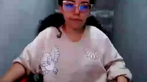 vanellopeschweetz online show from August 14, 7:17 pm