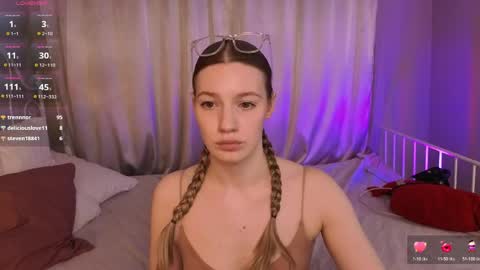 Vanessa online show from May 7, 6:31 pm