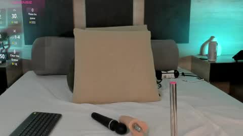 Vanessa online show from April 29, 8:33 pm