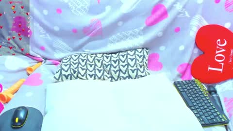vanessa_florence online show from August 7, 5:51 am