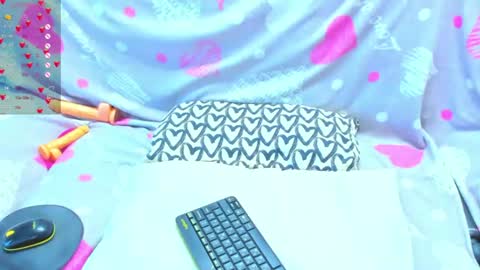 vanessa_florence online show from August 8, 4:45 am