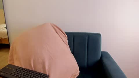 vanessa_foxyy online show from August 15, 2:15 am
