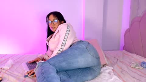 Vanessa online show from August 13, 1:41 am