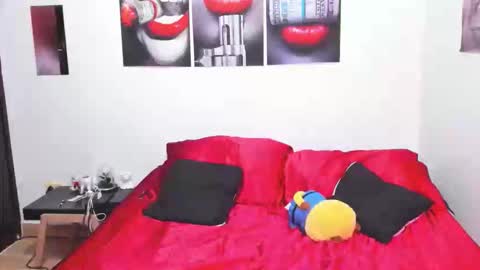 Vanessa online show from May 20, 7:37 pm