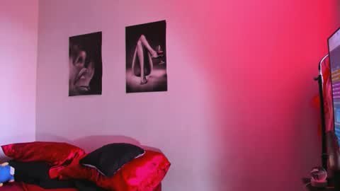 Vanessa online show from May 27, 8:00 pm