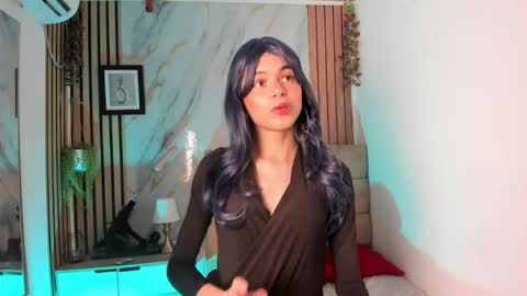 vanessa_jenner online show from July 20, 2:36 am