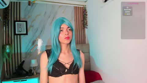 vanessa_jenner online show from July 24, 3:42 am