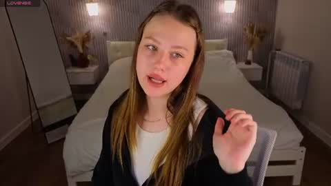 Vanessa online show from August 1, 1:22 am