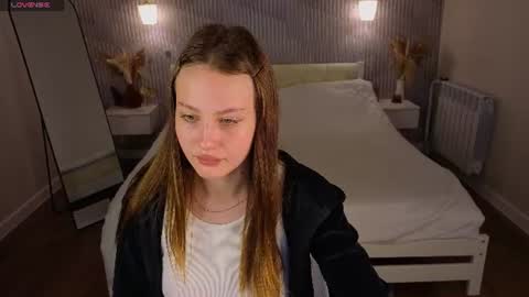 Vanessa online show from August 1, 2:28 am