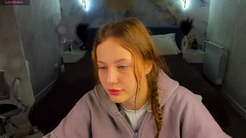 Vanessa online show from August 4, 1:13 am