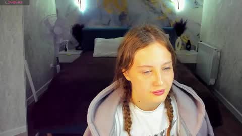 Vanessa online show from August 4, 3:25 am