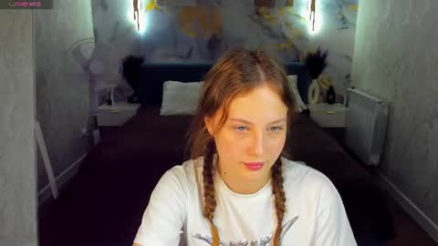 Vanessa online show from August 4, 4:31 am