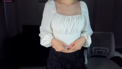 Vanessa online show from August 8, 2:22 am