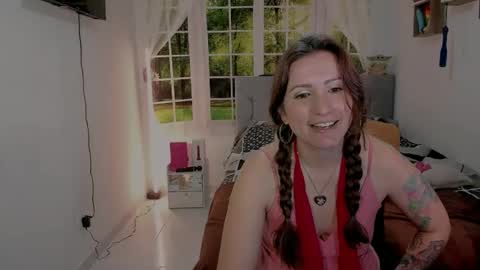 Vanessa online show from May 9, 6:10 pm