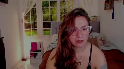 Vanessa online show from June 6, 7:30 pm