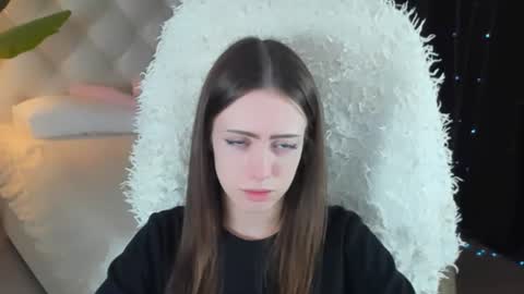 vanessaanerson online show from August 14, 7:06 pm
