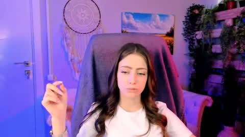 vanessaanerson online show from August 18, 10:32 am
