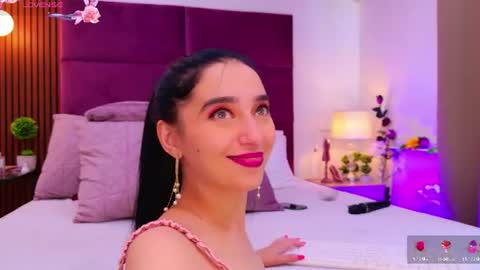 Vanessa   Diamond online show from August 15, 7:12 am