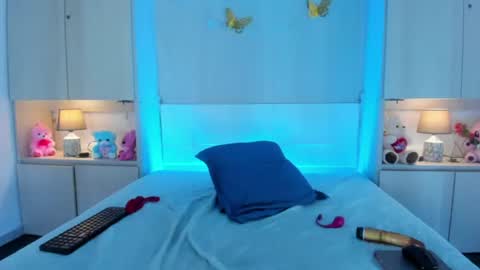 Vanessa online show from August 8, 8:31 pm
