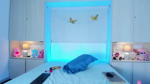 Vanessa online show from August 8, 10:43 pm
