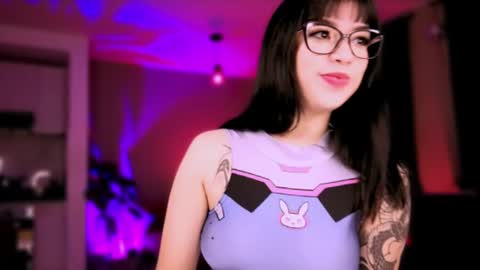 Vanessa  online show from August 28, 1:25 am