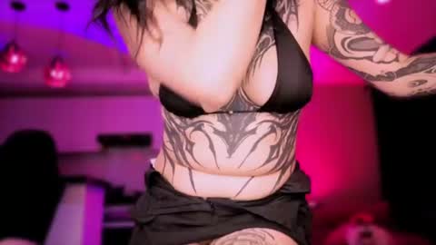 Vanessa  online show from September 6, 6:30 am