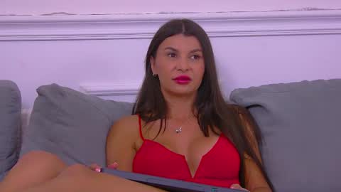 Vnessa online show from August 7, 5:18 am