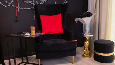 Miss Vanessa online show from August 14, 1:26 pm