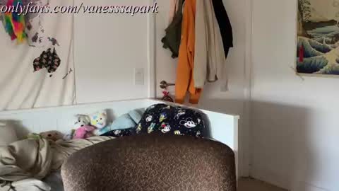 Vanessa  online show from July 2, 2:07 pm