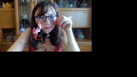 vanessasanchez6 online show from July 18, 8:37 am