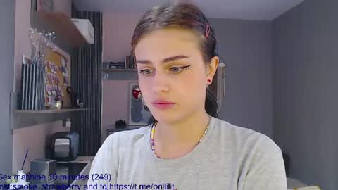 vanessatenderness online show from July 26, 1:05 pm