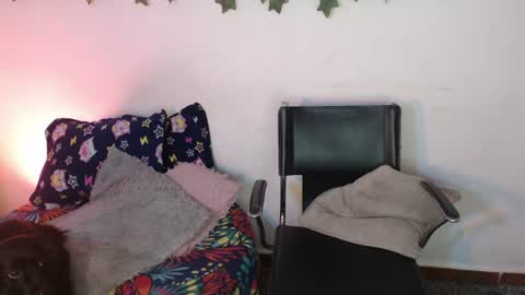vania_sweett online show from August 8, 3:17 am