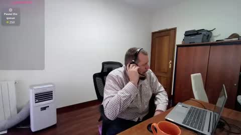 Vanifer online show from July 15, 3:13 pm