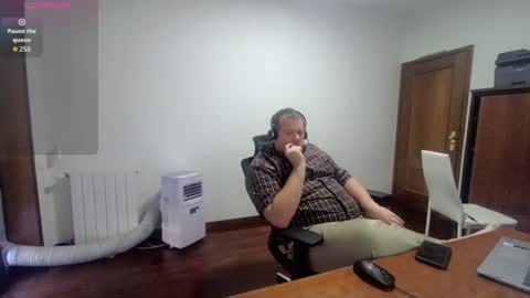 Vanifer online show from July 27, 4:23 pm