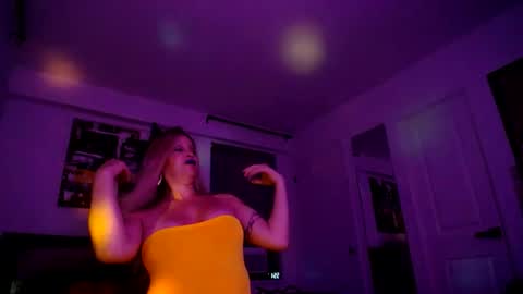 Vanity Estrada online show from July 26, 5:23 am