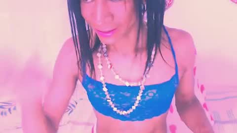 vannesascott online show from July 16, 2:34 am