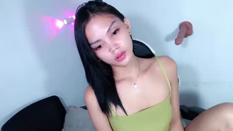 VANNESA online show from August 6, 2:10 am