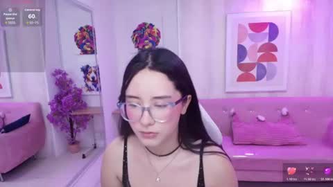   online show from July 27, 12:43 pm