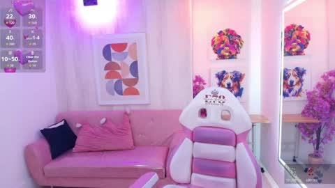   online show from August 4, 2:36 pm