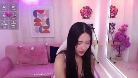   online show from August 14, 3:37 pm