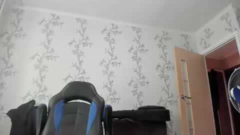 vano_822 online show from August 15, 12:53 pm