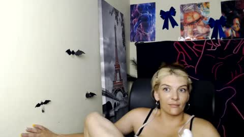 Vanessa online show from August 6, 10:47 am