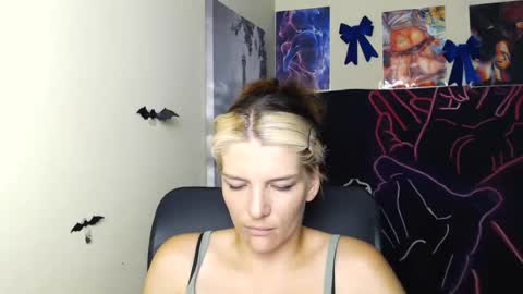Vanessa online show from August 7, 6:57 am