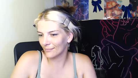 Vanessa online show from August 7, 11:43 am