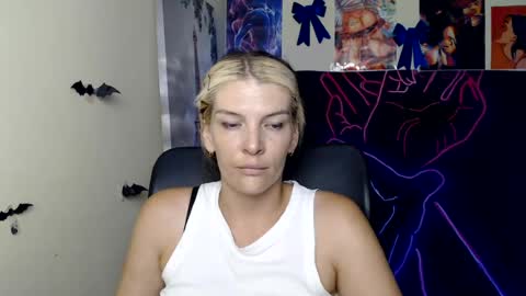 Vanessa online show from August 10, 6:37 am