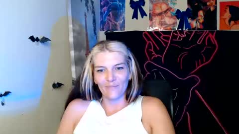 Vanessa online show from August 10, 7:43 am