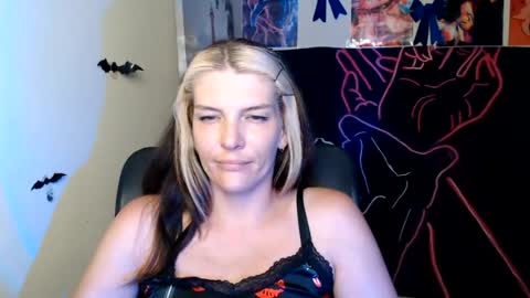 Vanessa online show from August 11, 7:16 pm