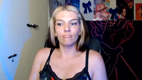 Vanessa online show from August 11, 8:22 pm