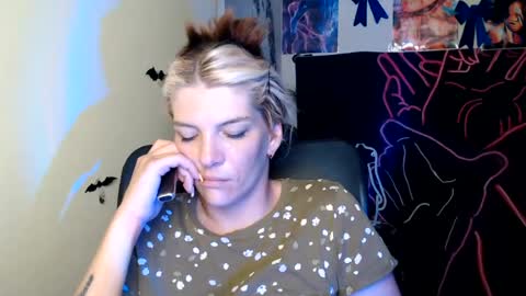 Vanessa online show from August 12, 4:04 am
