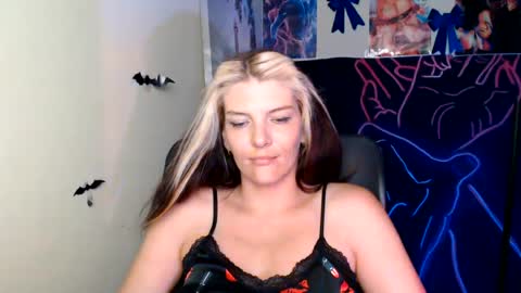 Vanessa online show from August 13, 12:35 am